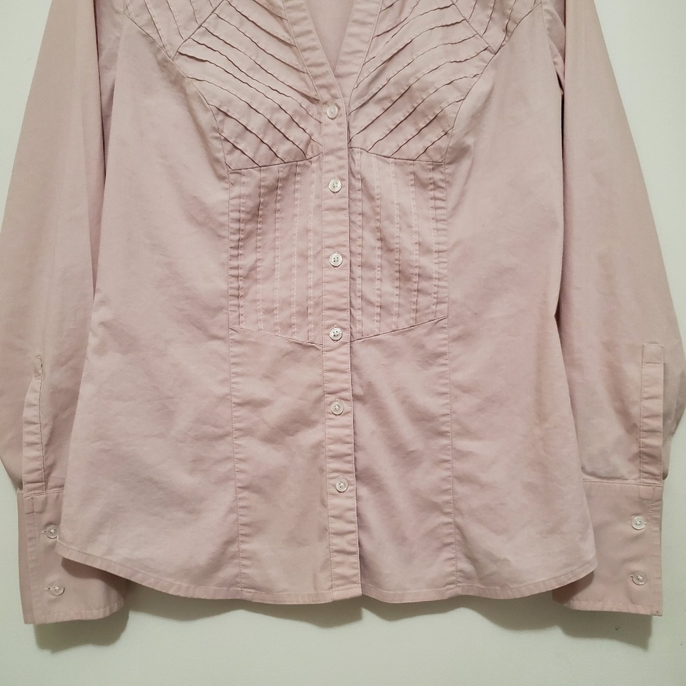 EXPRESS | Women's Stretch Button Down Shirt - Picture 3 of 5
